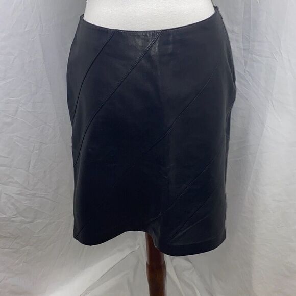 Guess Black leather midi length pencil skirt Sz 4 worn 1x - Picture 3 of 8